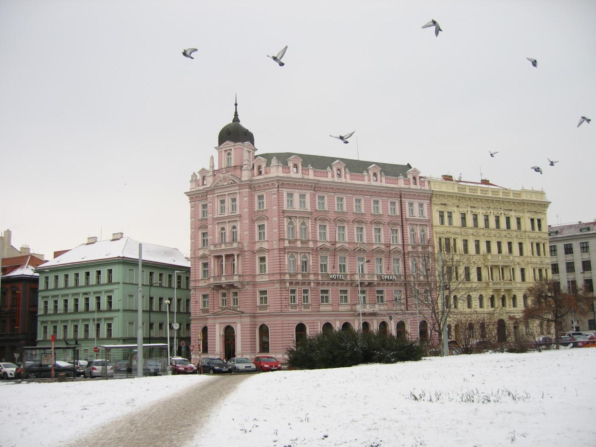 Hotel Opera Praha Bagian luar foto