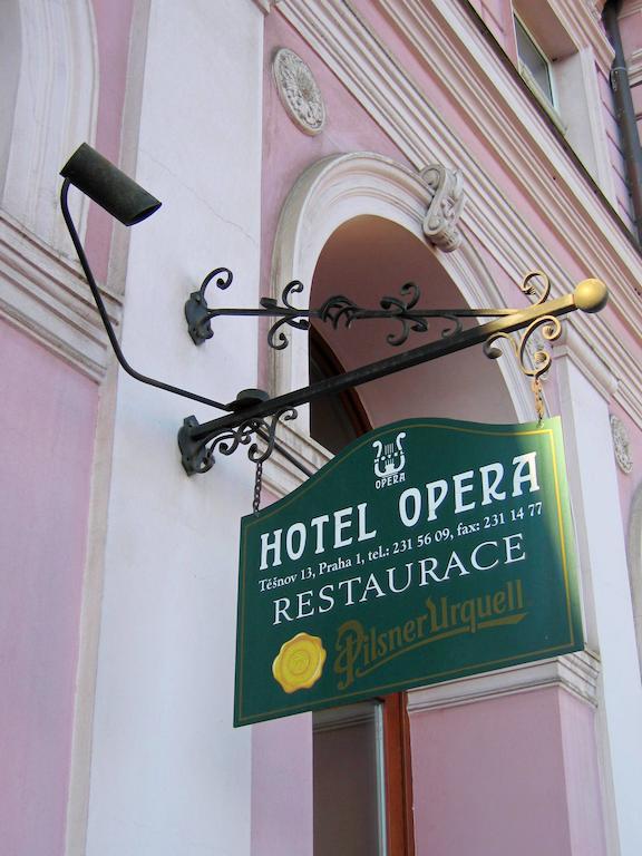 Hotel Opera Praha Bagian luar foto